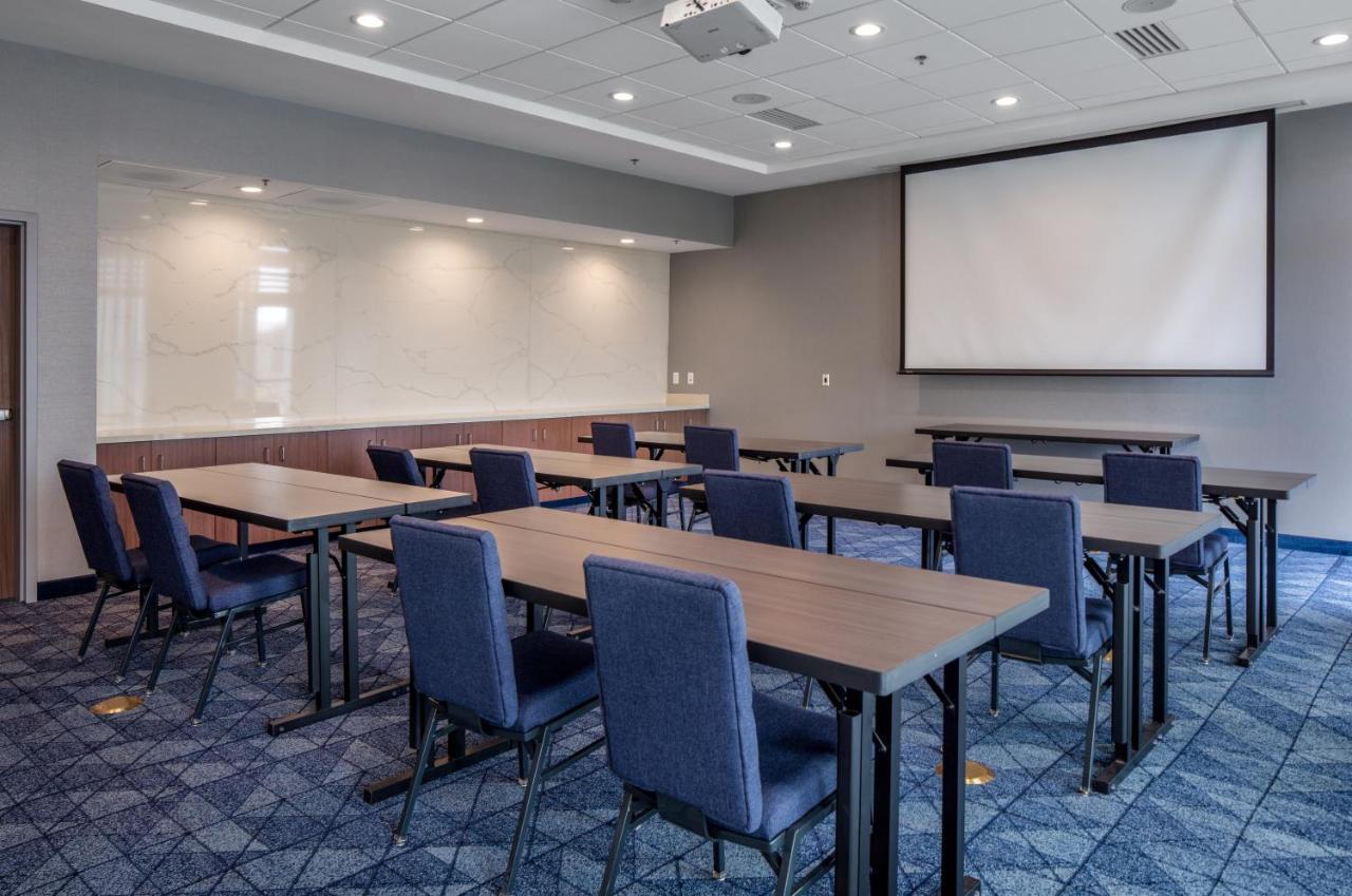 Courtyard By Marriott Conway Hotel Buitenkant foto