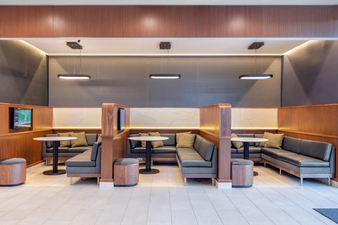 Courtyard By Marriott Conway Hotel Buitenkant foto